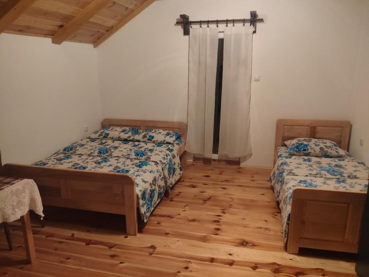 Private Accommodation Kalezic 모이코바츠 외부 사진