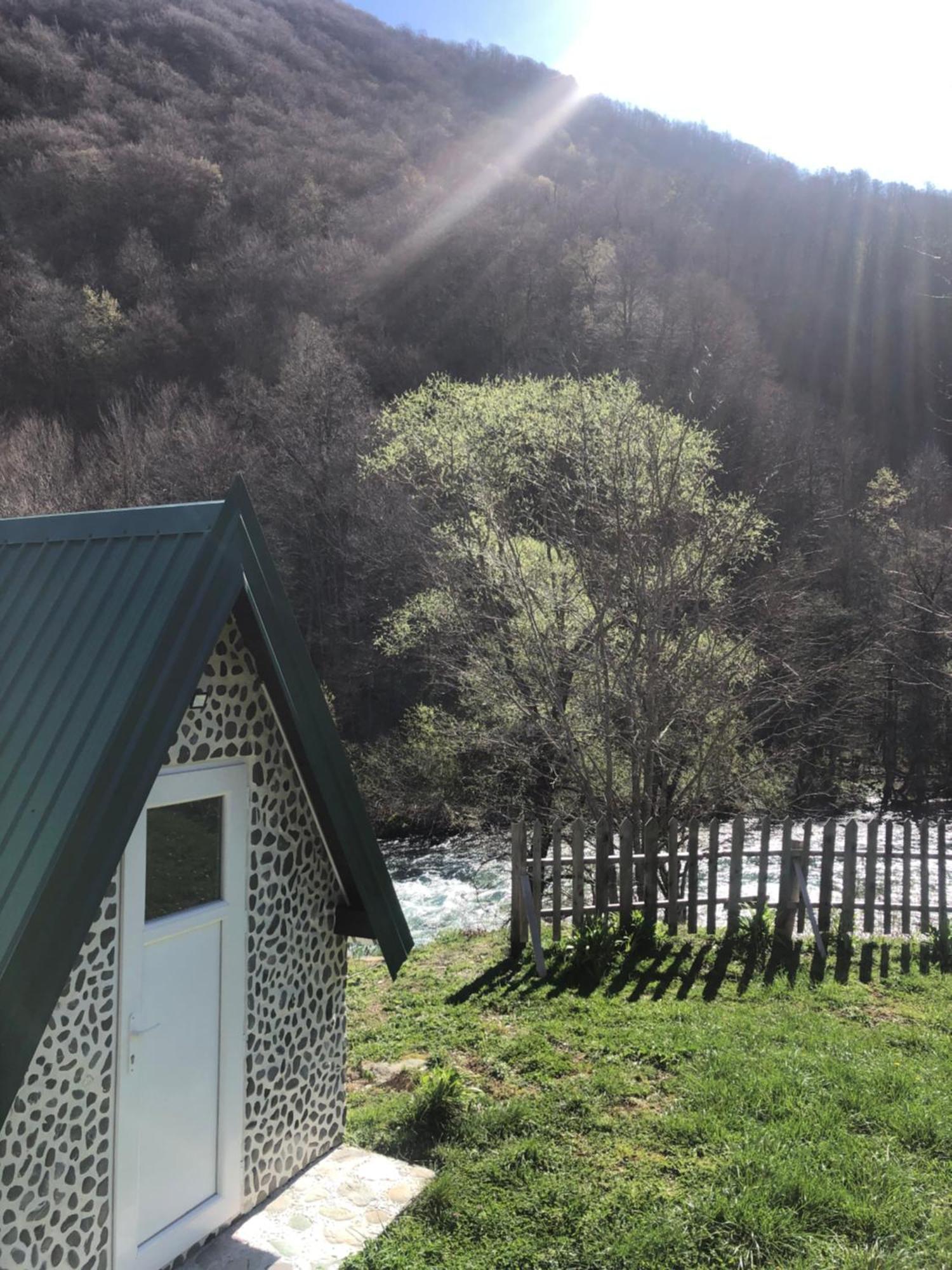 Private Accommodation Kalezic 모이코바츠 외부 사진