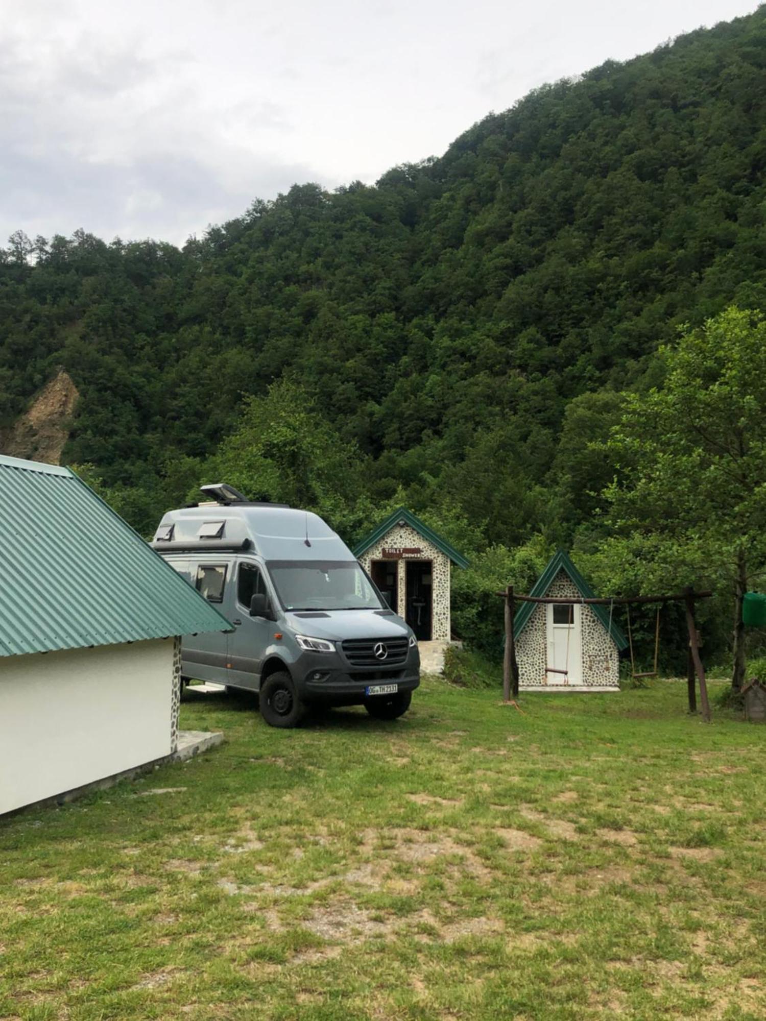 Private Accommodation Kalezic 모이코바츠 외부 사진